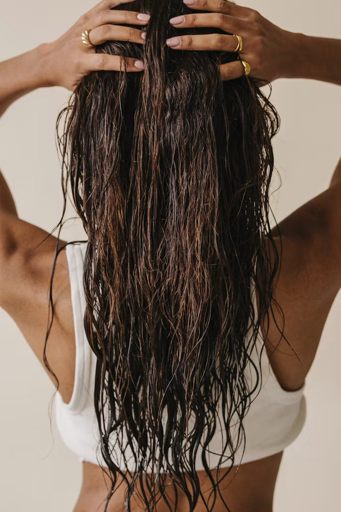 Should I Wash My Hair Every Day If My Roots Are Oily but My Ends Are Dry?